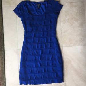 Blue Max Edition fitted dress